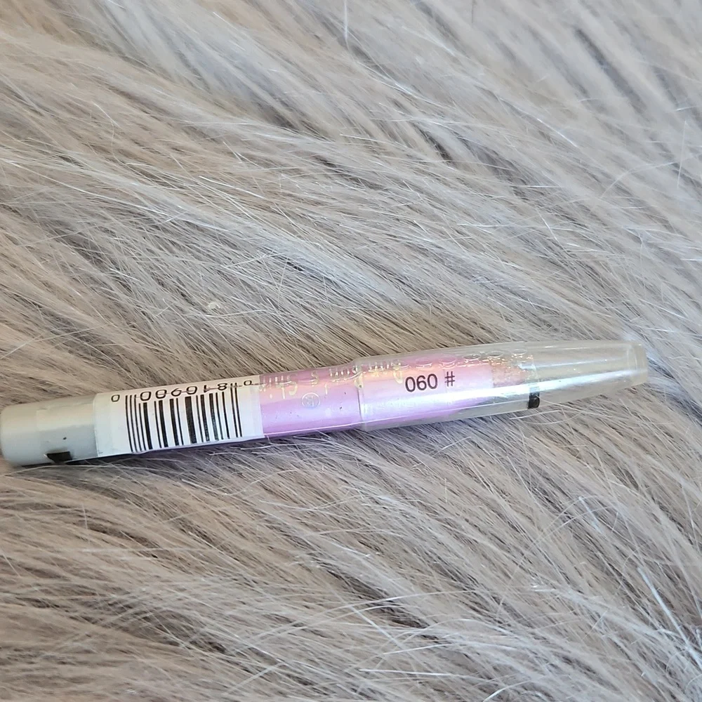 🆕️SEALED🆕️Shimmering Violet Stick #090